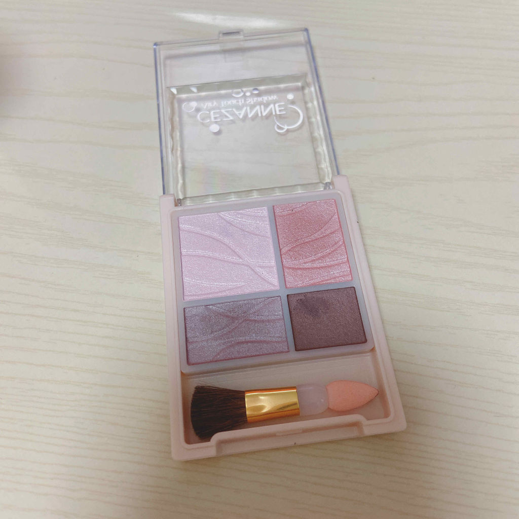 エアリータッチシャドウ/CEZANNE/アイシャドウパレットを使ったクチコミ（1枚目）