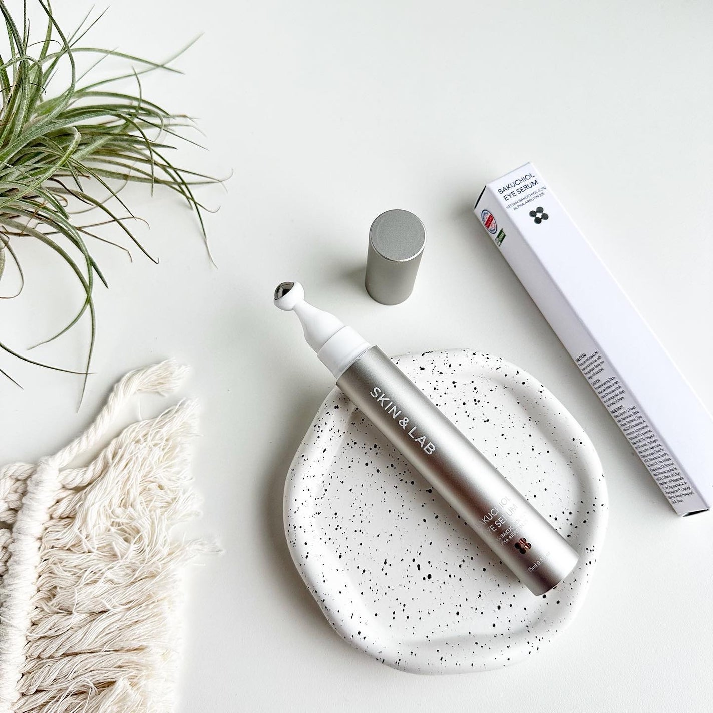 ヴィーガン バクチオールアイセラム/SKIN&LAB/アイケア・アイクリームを使ったクチコミ(4枚目)