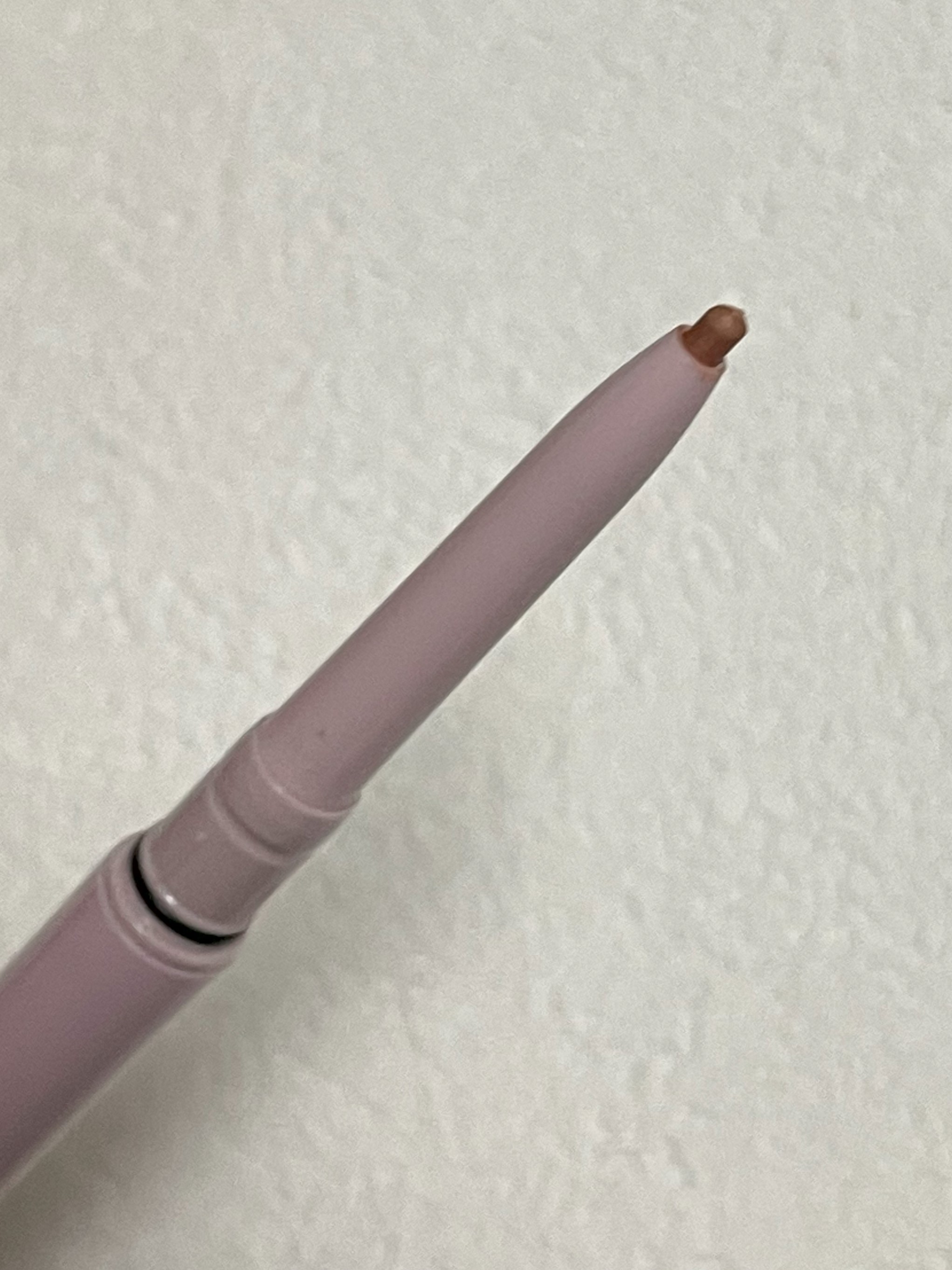 デイジードール クリーミーライナー 01 マンダリンゴールド 〈パールタイプ〉/DAISY DOLL by MARY QUANT/ペンシルアイライナーを使ったクチコミ（3枚目）