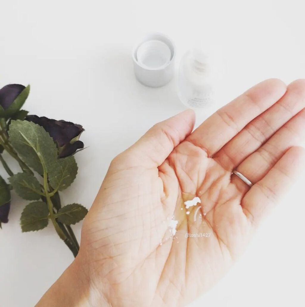 ポリシー パウダーエッセンス CO/ポリシー化粧品/美容液を使ったクチコミ(4枚目)