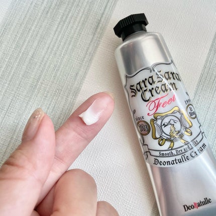 薬用足指さらさらクリーム/デオナチュレ/デオドラント・制汗剤を使ったクチコミ(3枚目)