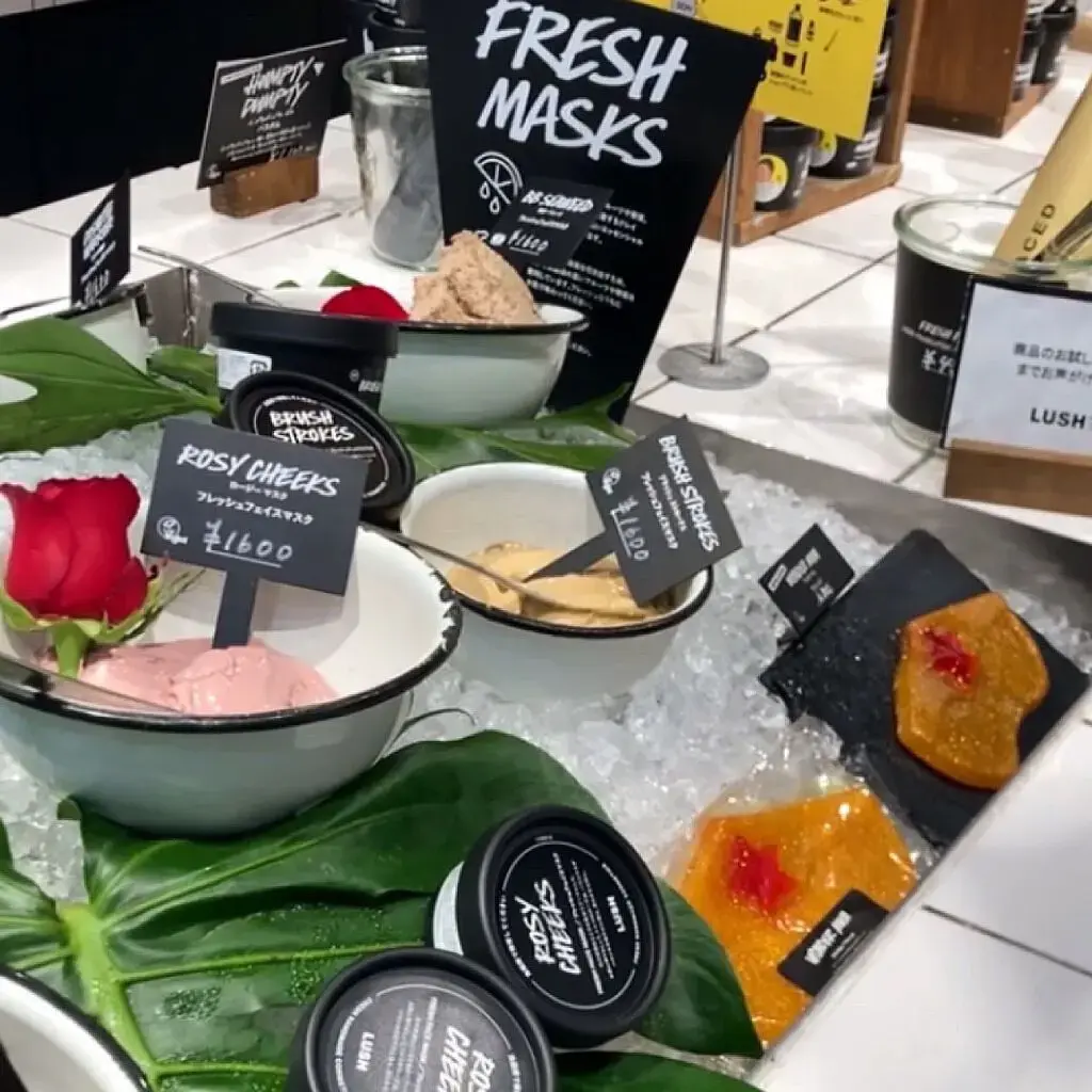 LUSHの人気フェイスマスク全14種類を紹介!使い方や順番・使用頻度・保存方法まで徹底解説のサムネイル