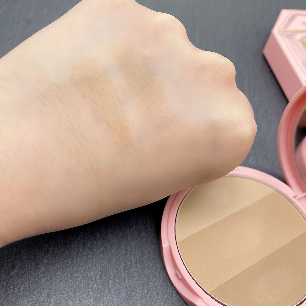 アートクラスバイロダン シェーディング バイロダンシェーディングブティックエディション 02 モダン/too cool for school/シェーディングを使ったクチコミ（3枚目）