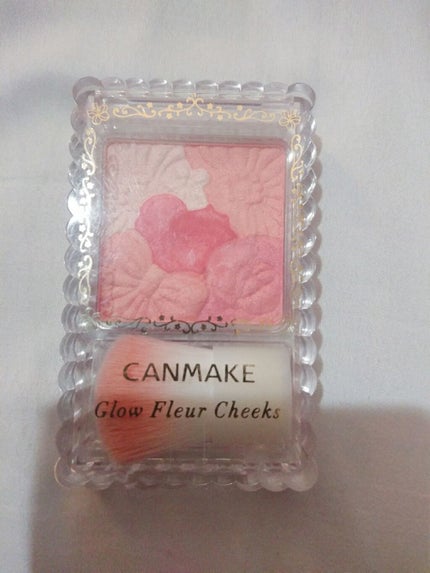 グロウフルールチークス/キャンメイク/パウダーチークを使ったクチコミ(1枚目)
