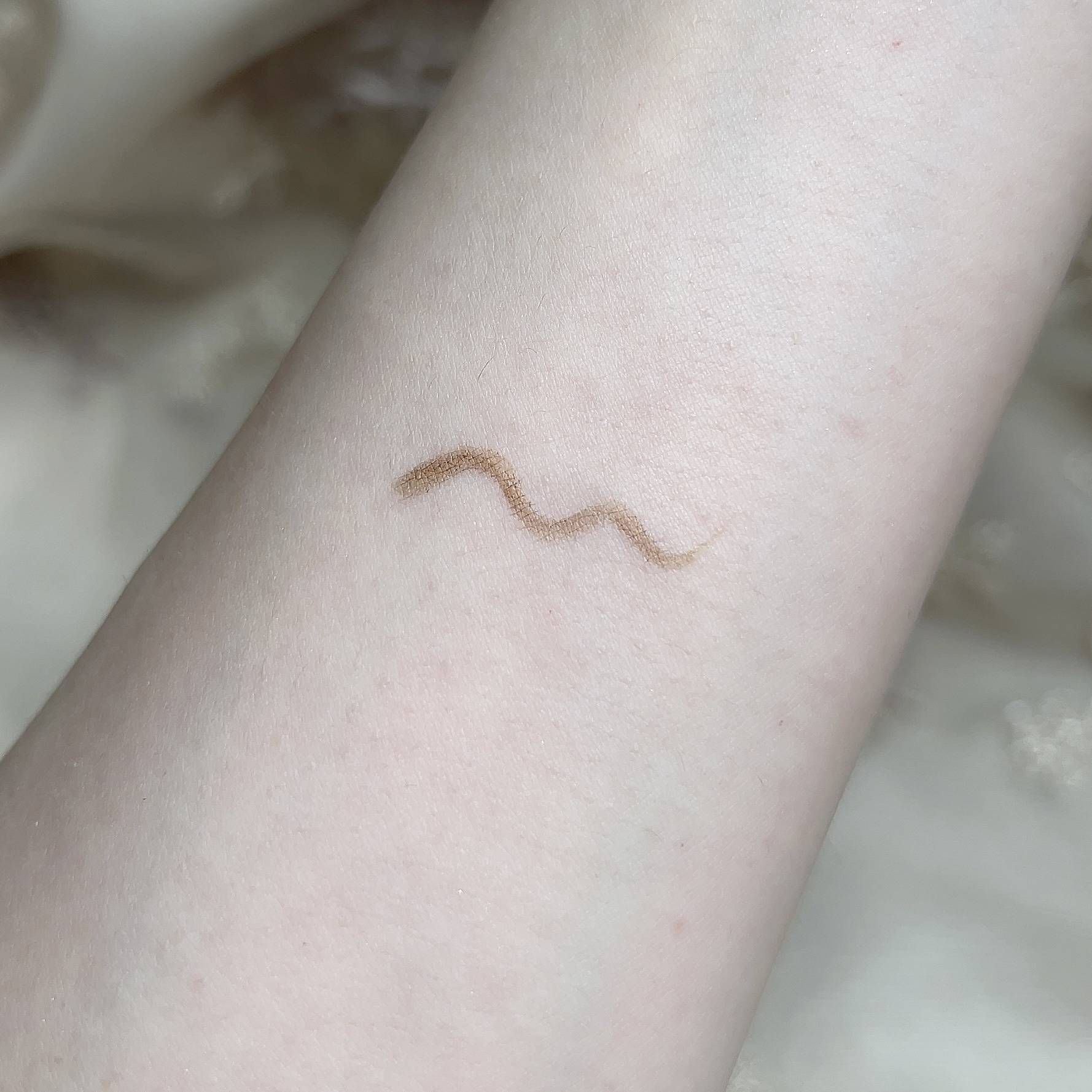 シルキーリキッドアイライナーWP ミルクカプチーノ/D-UP/リキッドアイライナーを使ったクチコミ（2枚目）