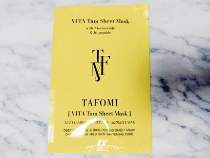 TAFOMI VITA Tam Sheet Maskのクチコミ「TAFOMI VITA Tam Sheet Mask。
香水のようなフローラル系の甘い香りが.....」(1枚目)