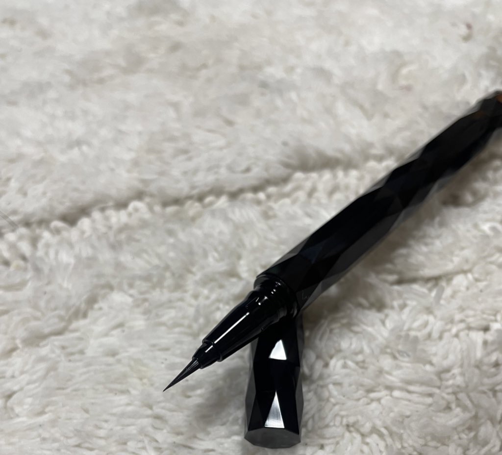 スーパーシャープライナーEX4.0/KATE/リキッドアイライナーを使ったクチコミ（3枚目）