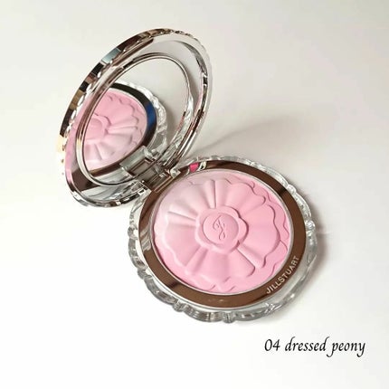 ジルスチュアート パステルペタル ブラッシュ/JILL STUART/パウダーチークを使ったクチコミ(4枚目)