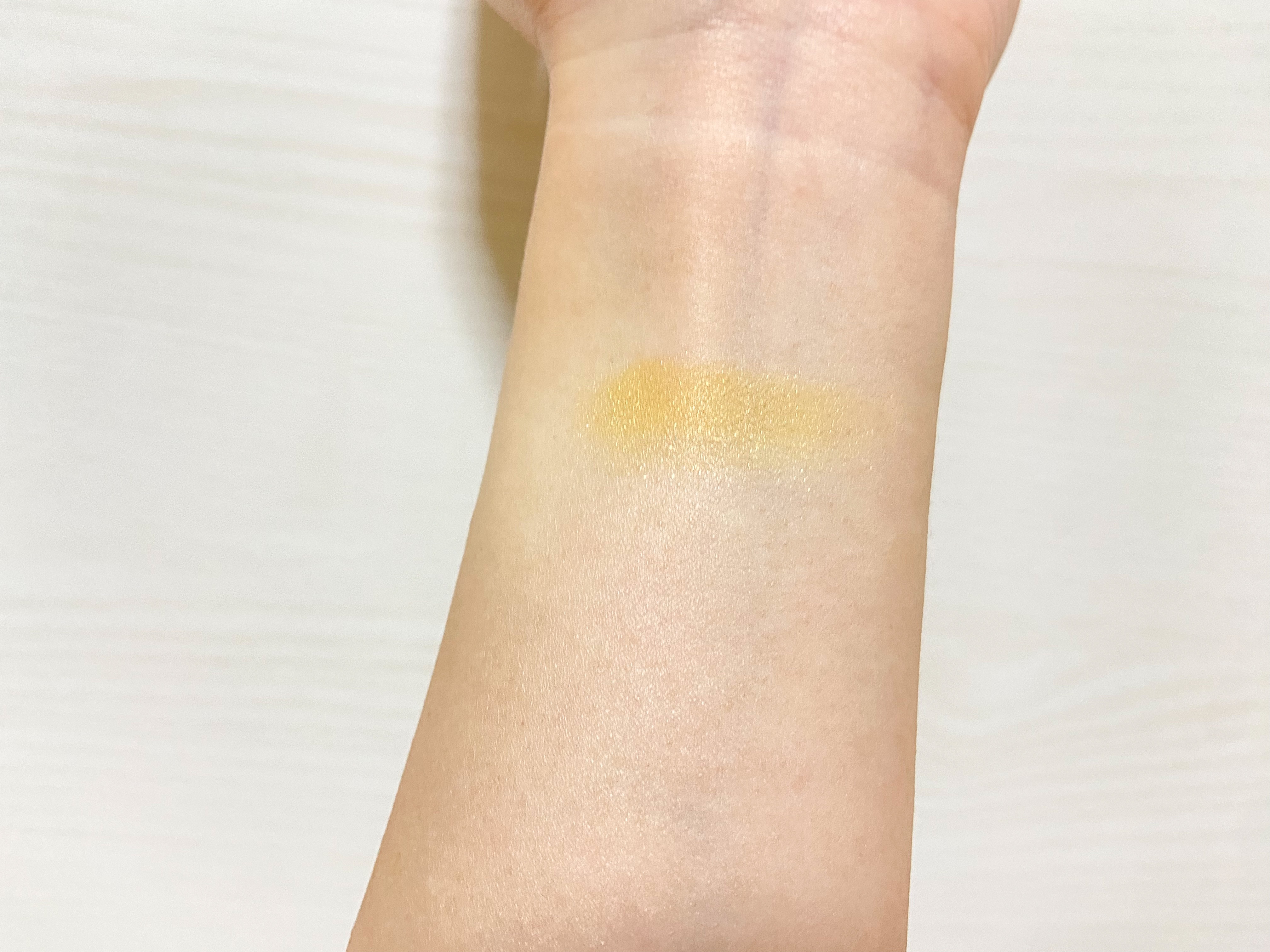 ニュアンス アイシャドウ/OSAJI/単色アイシャドウを使ったクチコミ（2枚目）