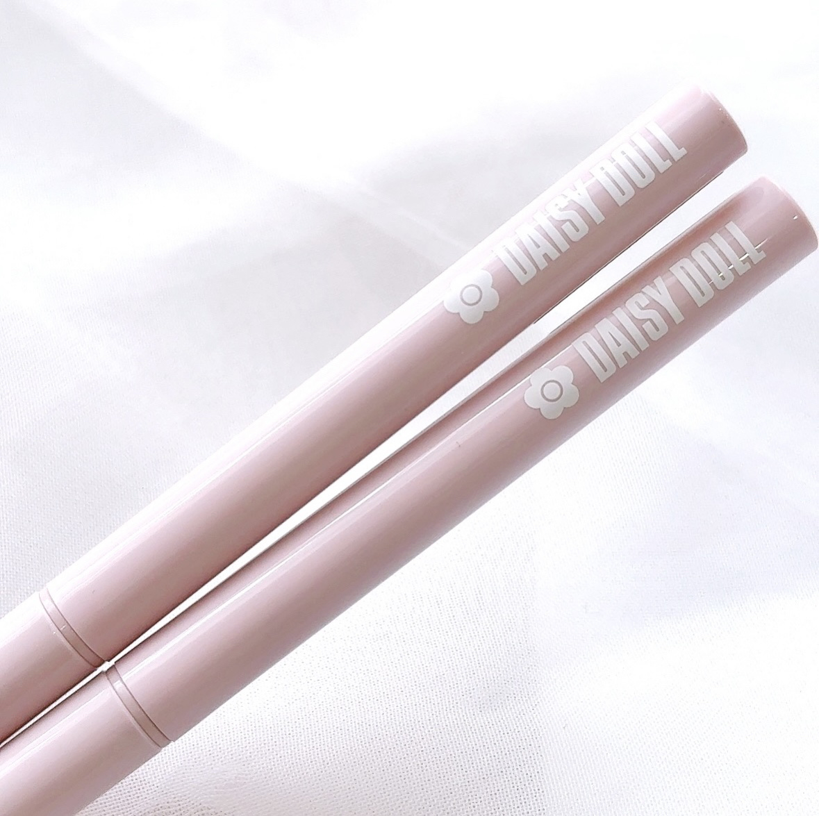 デイジードール クリーミーライナー/DAISY DOLL by MARY QUANT/ペンシルアイライナーを使ったクチコミ（2枚目）