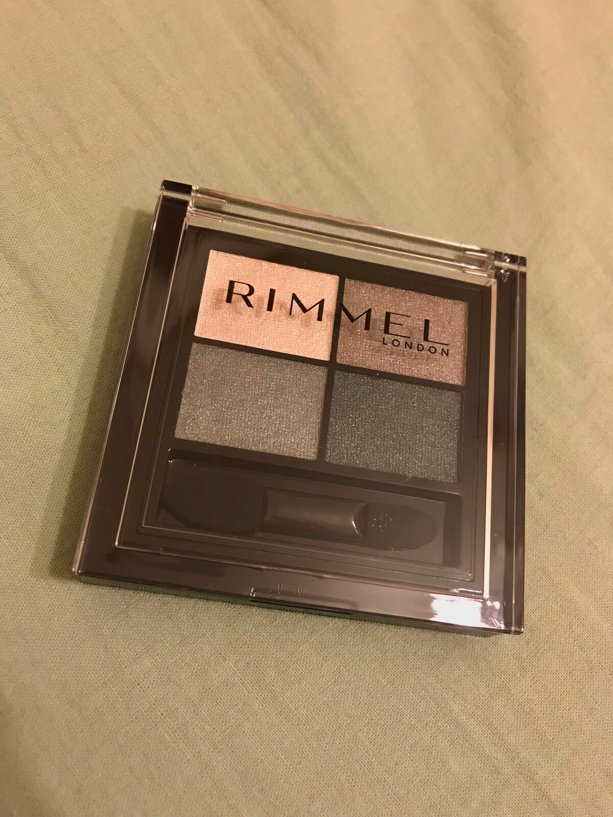 ワンダー エバー アイシャドウ/リンメル ロンドン/アイシャドウパレットを使ったクチコミ(2枚目)