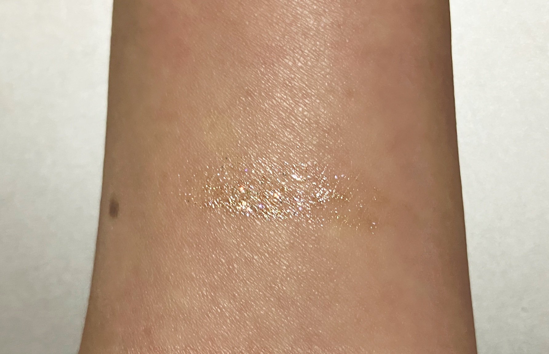 グリッターライナー/and us/リキッドアイライナーを使ったクチコミ（2枚目）