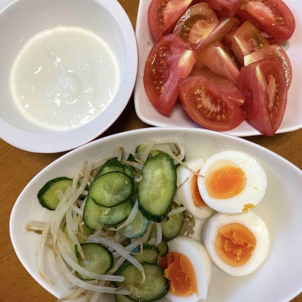 sakura on LIPS 「32日目お昼ご飯のおかずは朝の鮭の残りです今日の摂取カロリーは..」(4枚目)