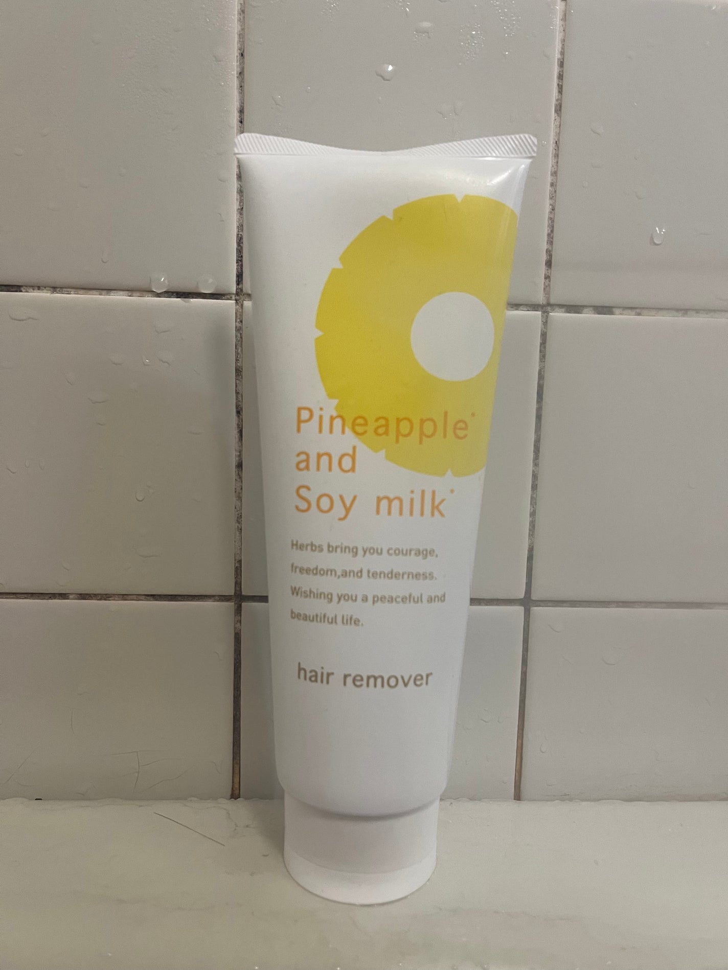 みさきち★ on LIPS 「#パイナップル豆乳除毛クリームローションタイプは前に使ったこと..」(3枚目)