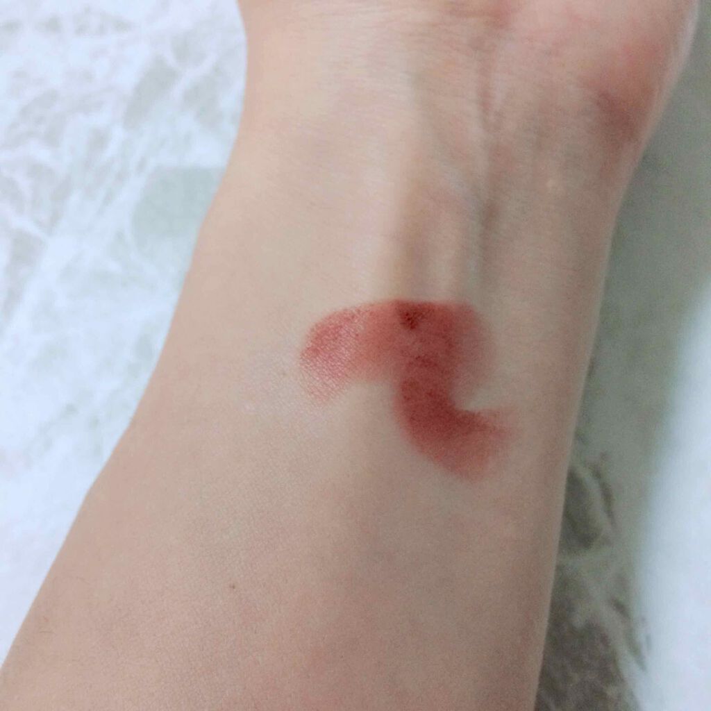 ヴィセ アヴァン リップスティック クリーミィマット 108 COCOA/Visée/口紅を使ったクチコミ（2枚目）