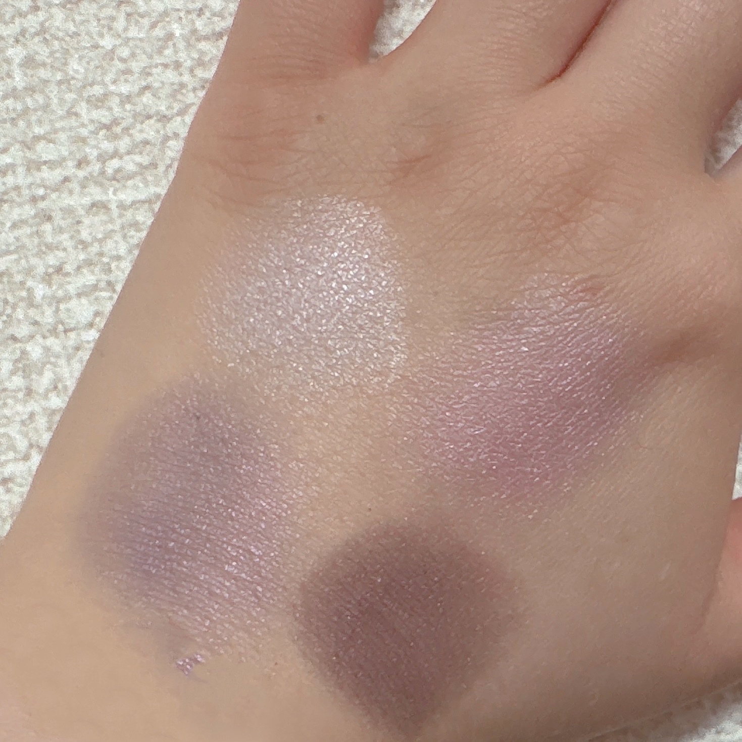 レブロン カラーステイ デイ トゥ ナイト アイシャドウ クアッド/REVLON/アイシャドウパレットを使ったクチコミ（2枚目）