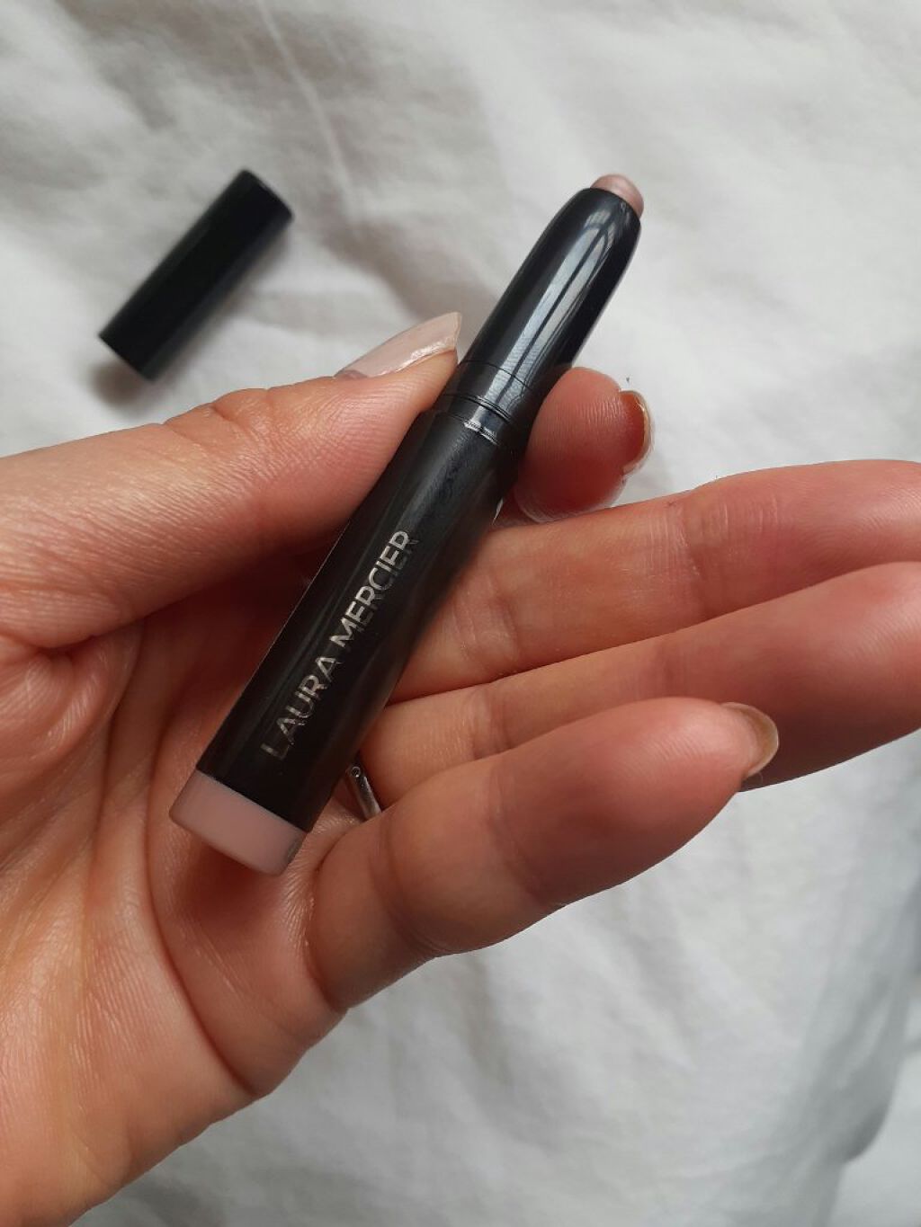 ルージュ エッセンシャル シルキー クリーム リップスティック ミニ/ローラ メルシエ/口紅を使ったクチコミ（3枚目）