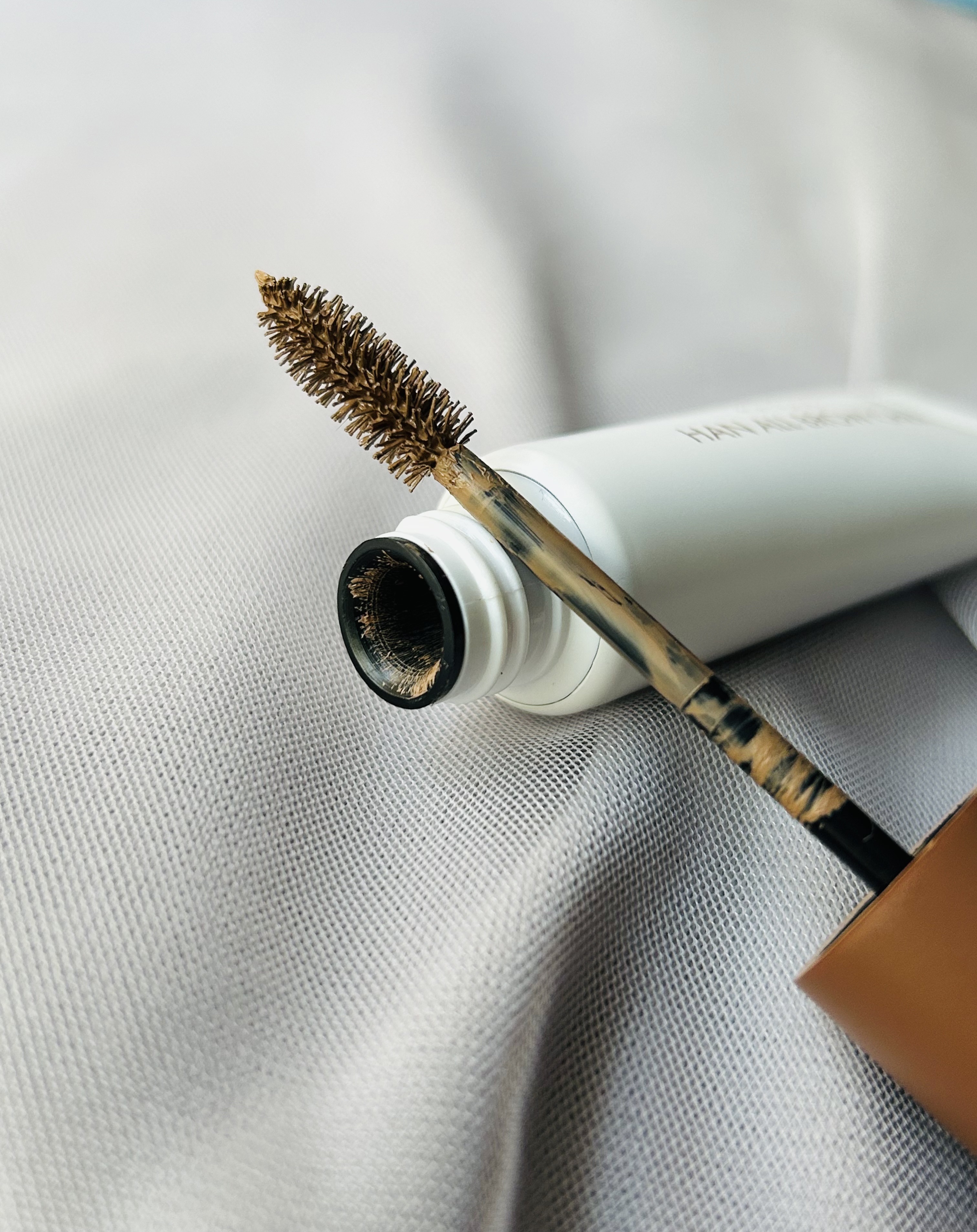 ハンオールブロウカラ/rom&nd/眉マスカラを使ったクチコミ（3枚目）