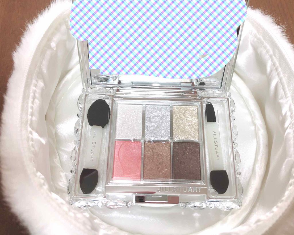 ホワイトラブストーリー コレクション (クリスマスコフレ 2018)/JILL STUART/メイクアップキットを使ったクチコミ(4枚目)