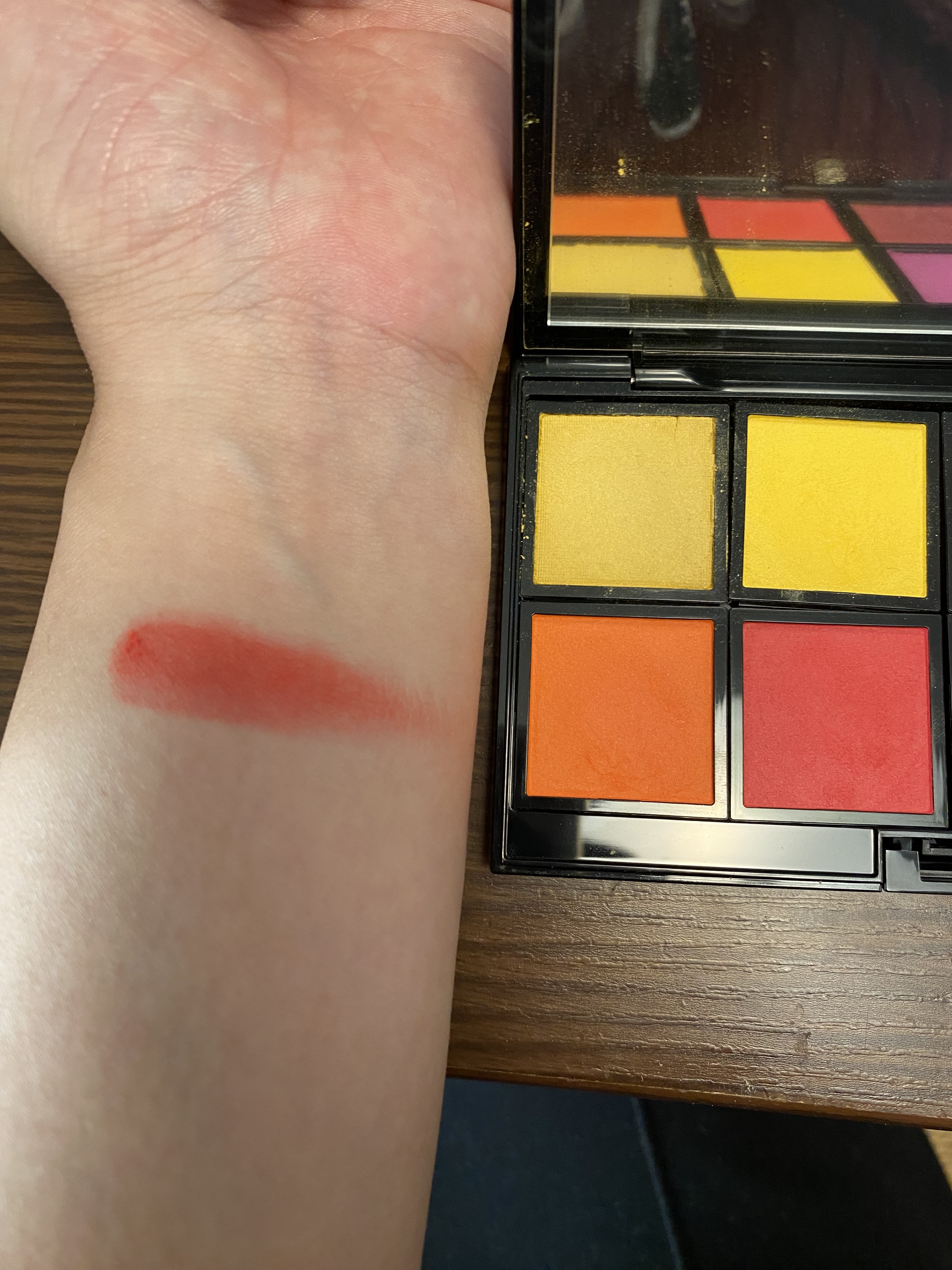 ザ アイシャドウ L/ADDICTION/単色アイシャドウを使ったクチコミ（2枚目）