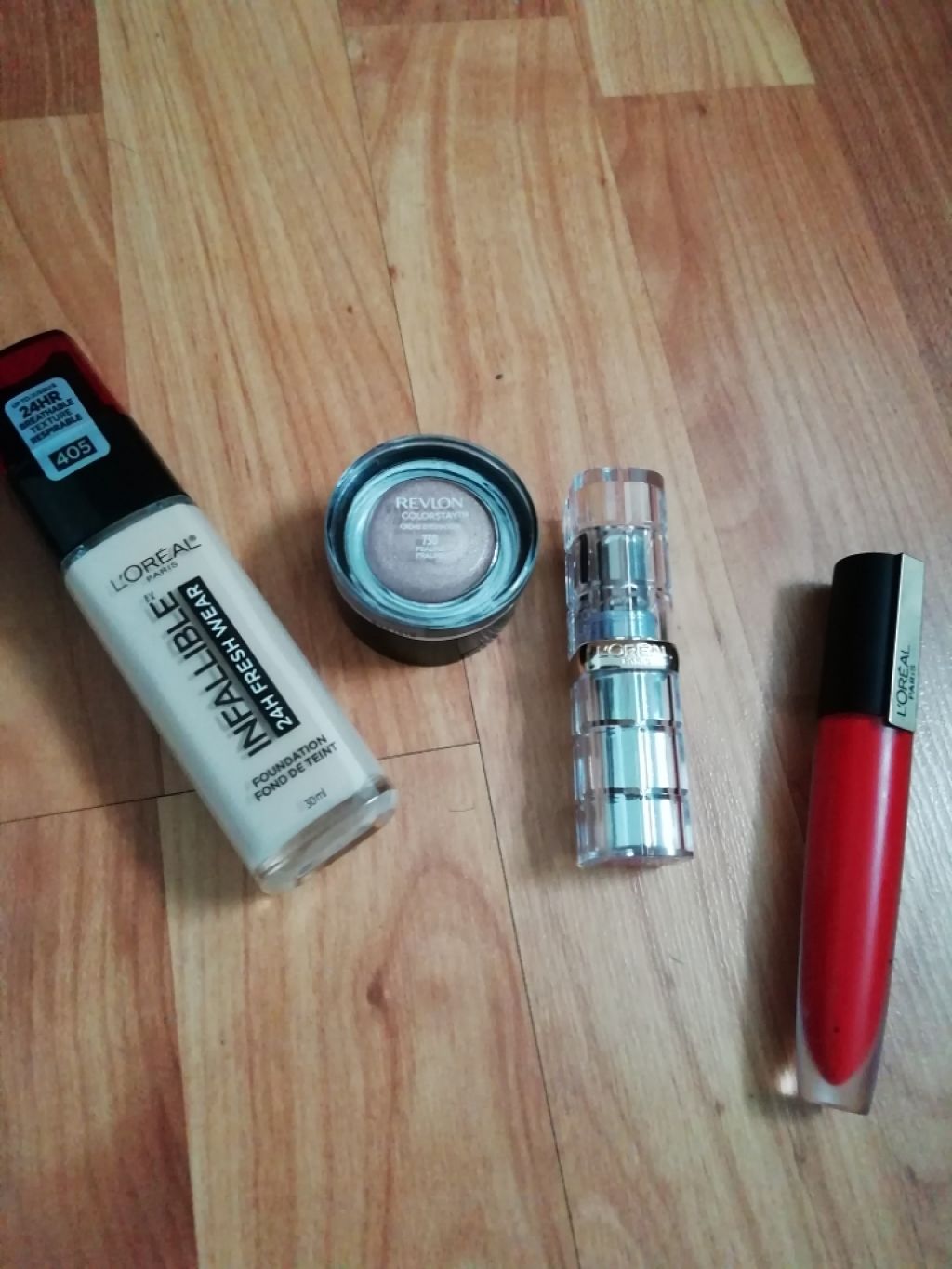 カラーステイ クリーム アイシャドウ/REVLON/ジェル・クリームアイシャドウを使ったクチコミ（1枚目）