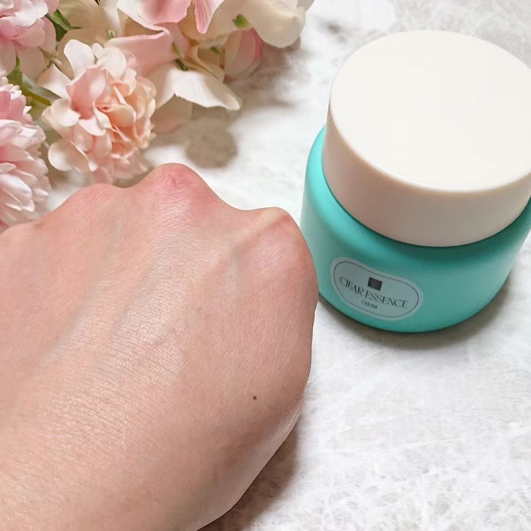 クリアエッセンス クリーム/ピュレア/フェイスクリームを使ったクチコミ(7枚目)