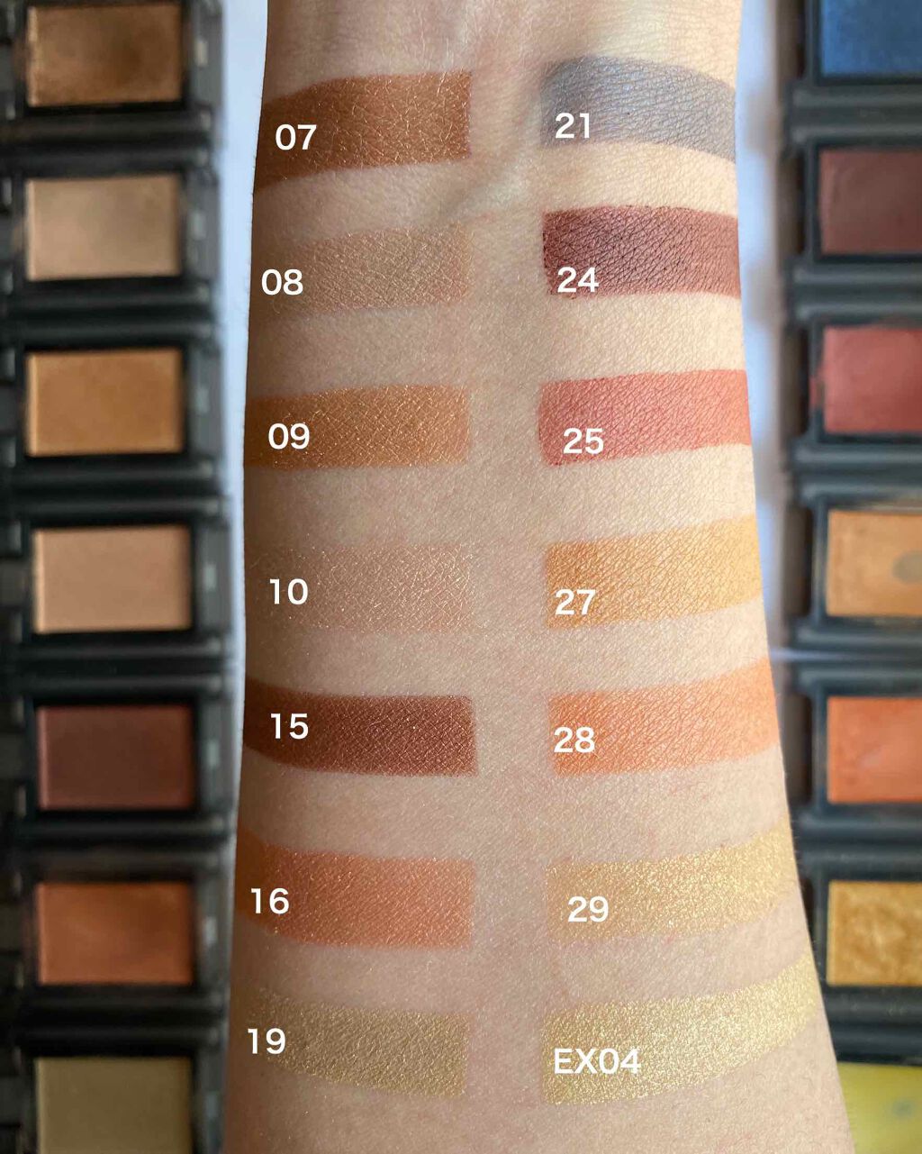 セルヴォーク ヴォランタリー アイズ/Celvoke/単色アイシャドウを使ったクチコミ(1枚目)