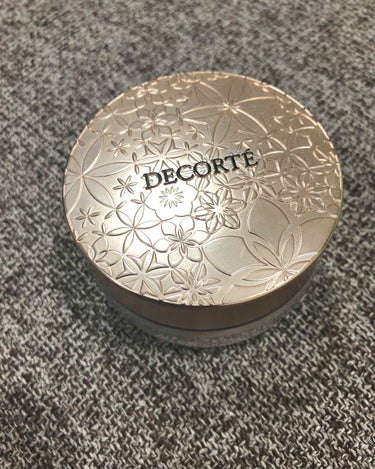 AQ MW フェイスパウダー/DECORTÉ/ルースパウダーを使ったクチコミ（1枚目）