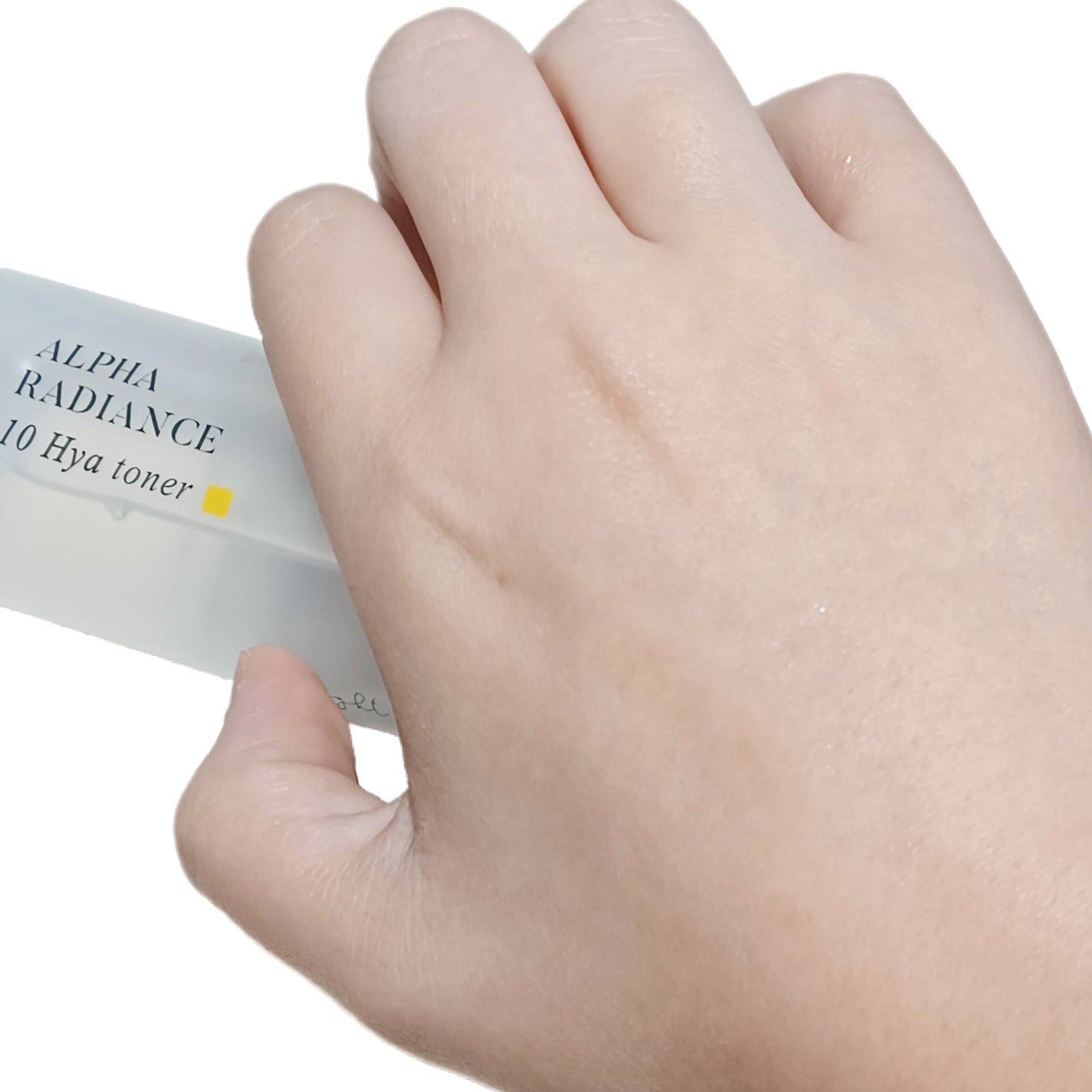 アルファラディアンス10ヒヤトナー/BANOBAGI/化粧水を使ったクチコミ(4枚目)