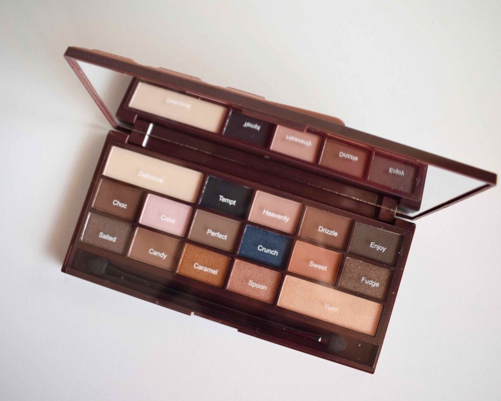 アイラブチョコレート/MAKEUP REVOLUTION/アイシャドウパレットを使ったクチコミ(2枚目)