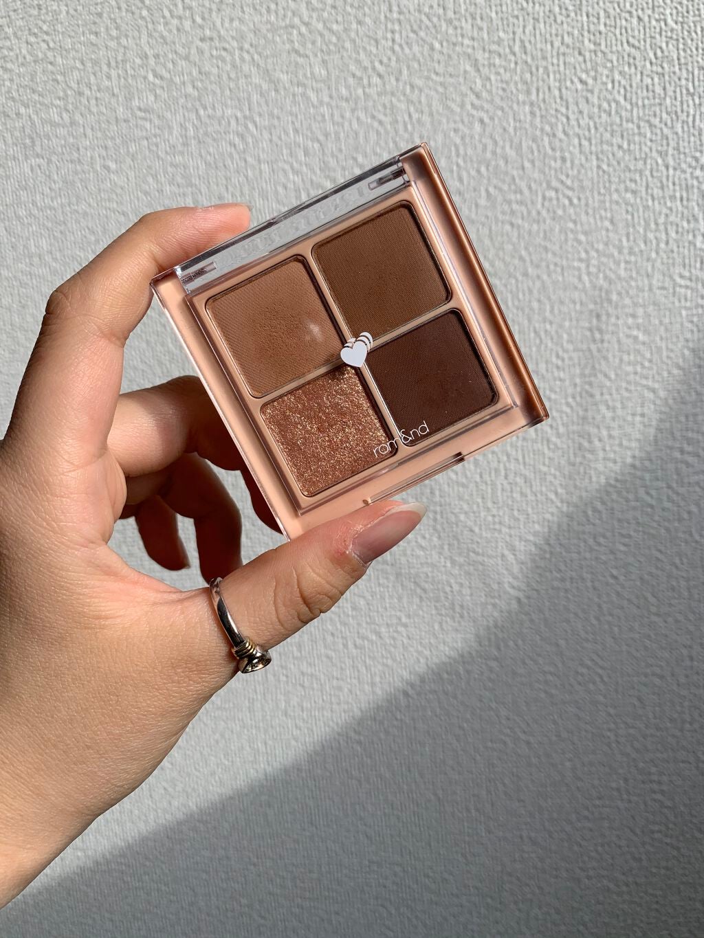 ベターザンアイズ/rom&nd/アイシャドウパレットを使ったクチコミ(3枚目)