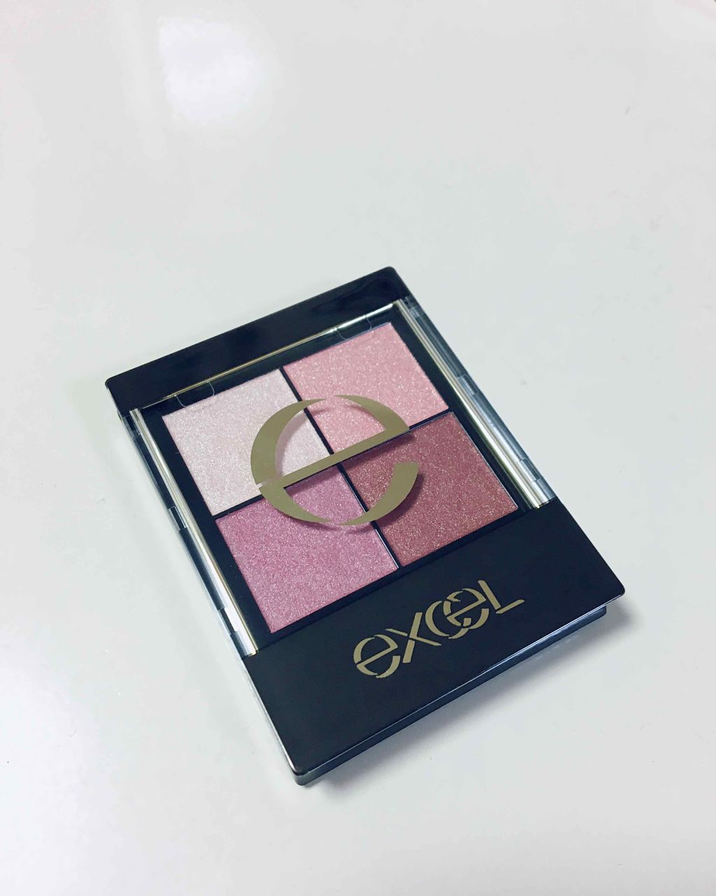 リアルクローズシャドウ/excel/アイシャドウパレットを使ったクチコミ（1枚目）