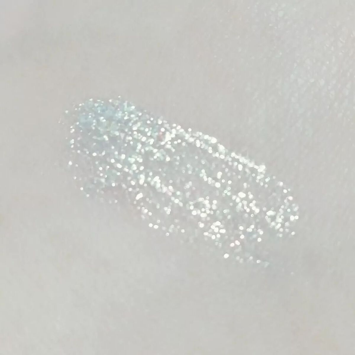  ワオ アイ グリッター/U/CHOO/グリッターを使ったクチコミ（3枚目）