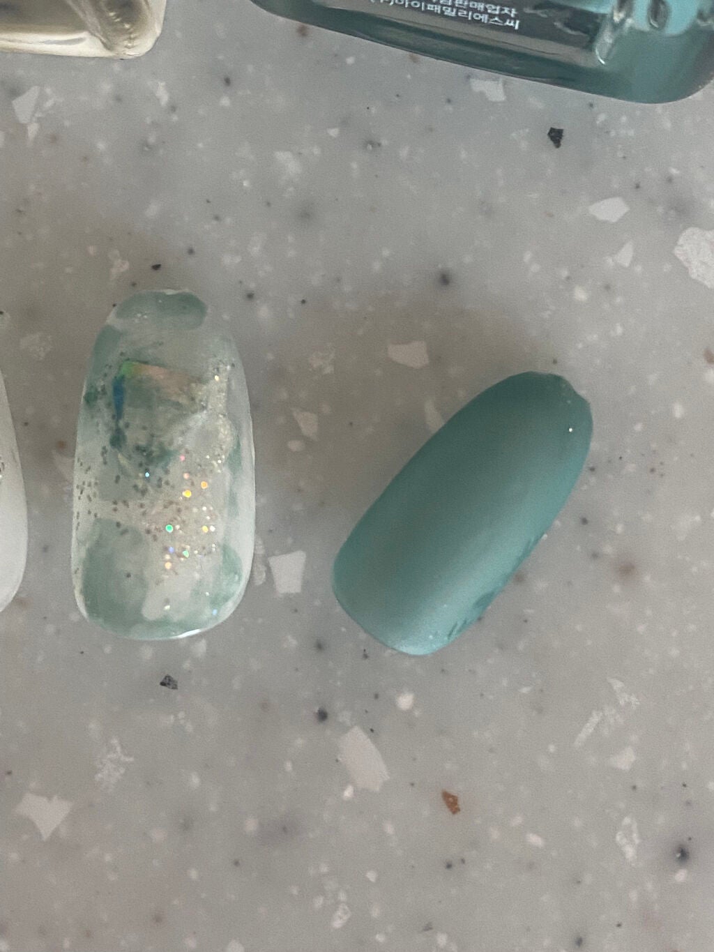 カラフルネイルズ/キャンメイク/マニキュアを使ったクチコミ(5枚目)