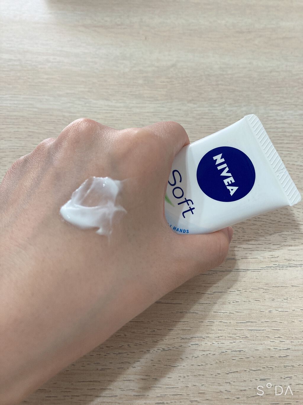 ニベアソフト スキンケアクリーム/ニベア/ボディクリームを使ったクチコミ（3枚目）