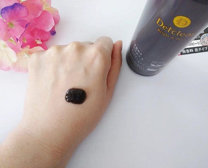 DETクリア ブライト&ピール ピーリングジェリー<炭タイプ>/Detclear/ピーリングを使ったクチコミ(2枚目)