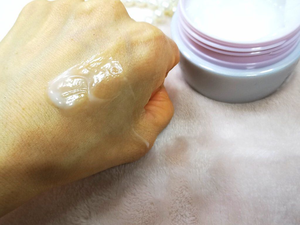 リンクル&ホワイト スキンパーフェクション ジェル/ミキモト コスメティックス/オールインワン化粧品を使ったクチコミ(2枚目)