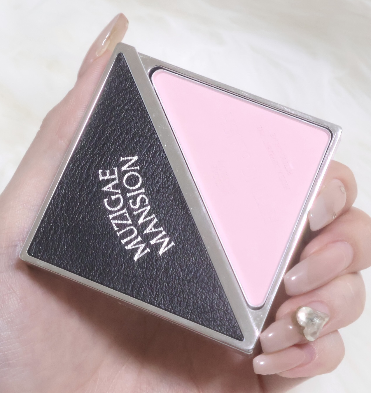 フィッティングブラッシュ 02 KINDA/MUZIGAE MANSION/パウダーチークを使ったクチコミ（1枚目）