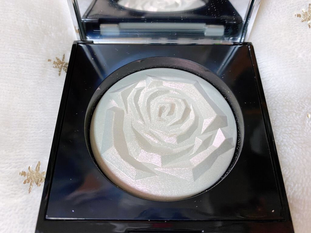 ラ ローズ ハイライター/LANCOME/パウダーハイライトを使ったクチコミ(2枚目)