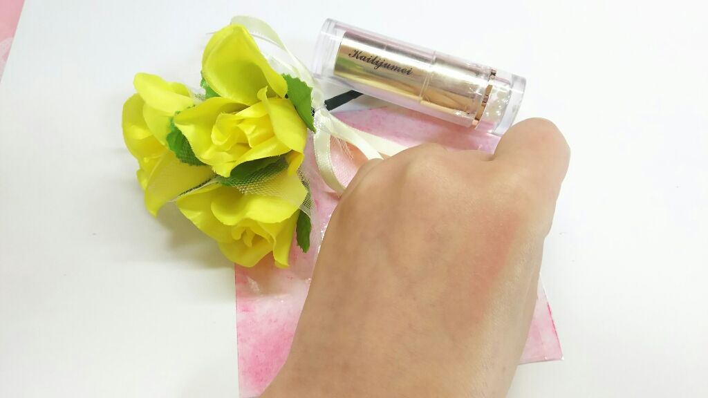 フラワーティントリップN オイルイン/Kailijumei/リップティントを使ったクチコミ(4枚目)