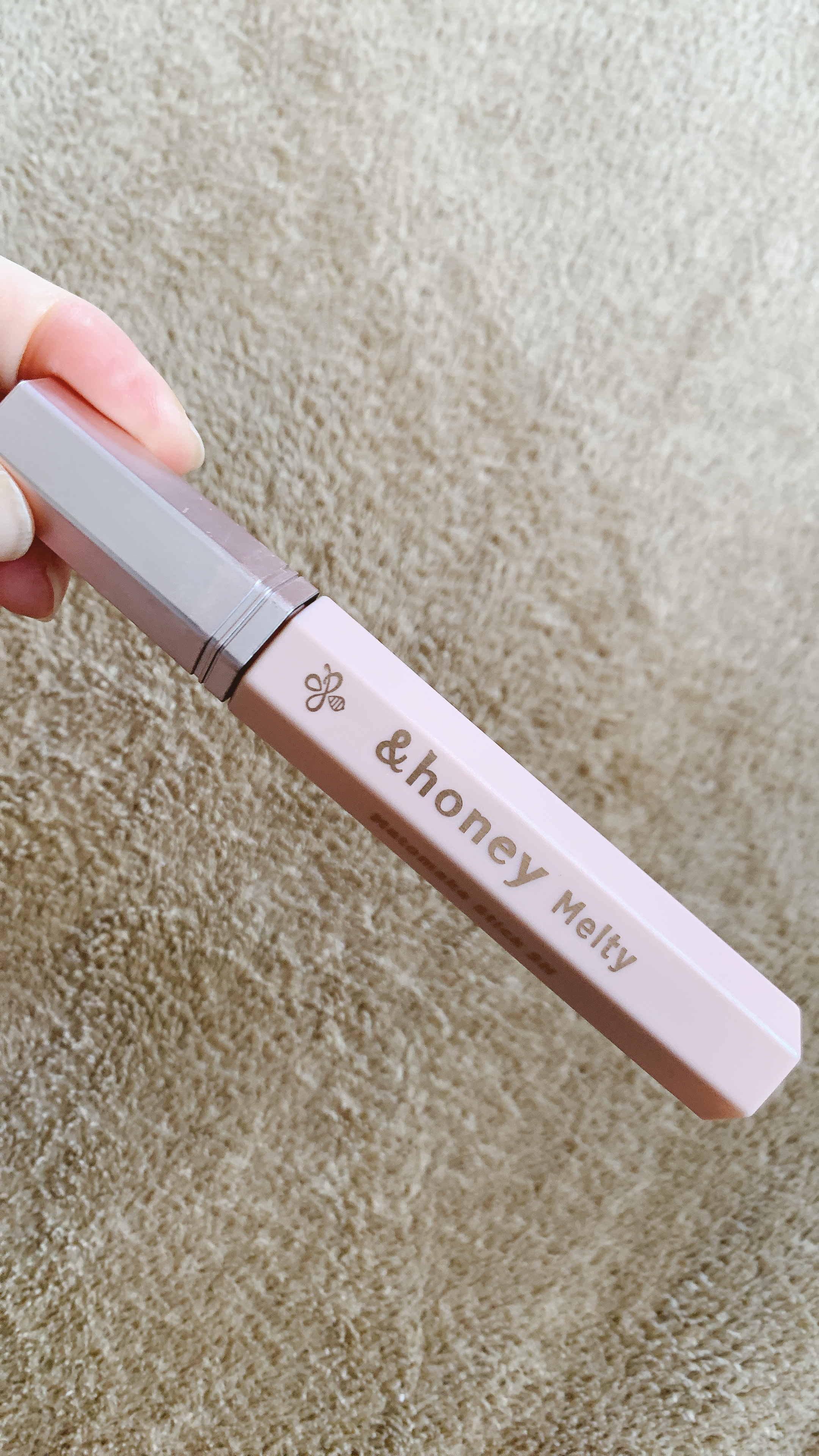 アンドハニー メルティ マトメイクスティック スーパーホールド 4.0/&honey/ヘアジェルを使ったクチコミ（2枚目）