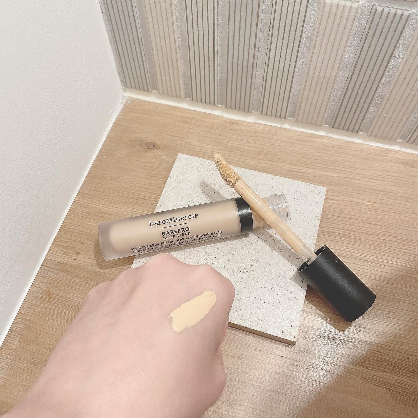 ベアプロ 16HR オールオーバー コンシーラー SPF25(PA+++)/bareMinerals/リキッドコンシーラーを使ったクチコミ(2枚目)