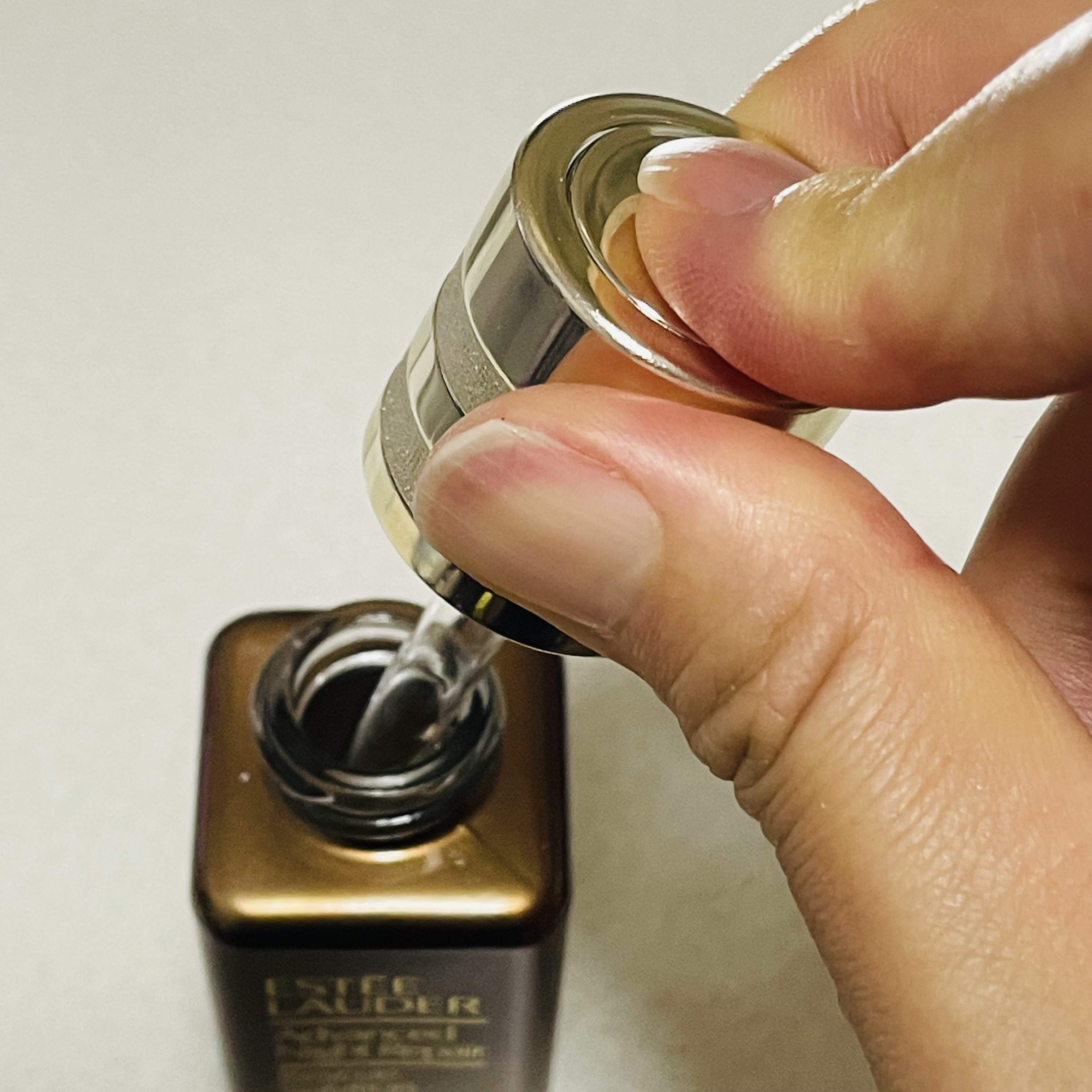 試してみた】アドバンス ナイト リペア R ソリューション ESTEE