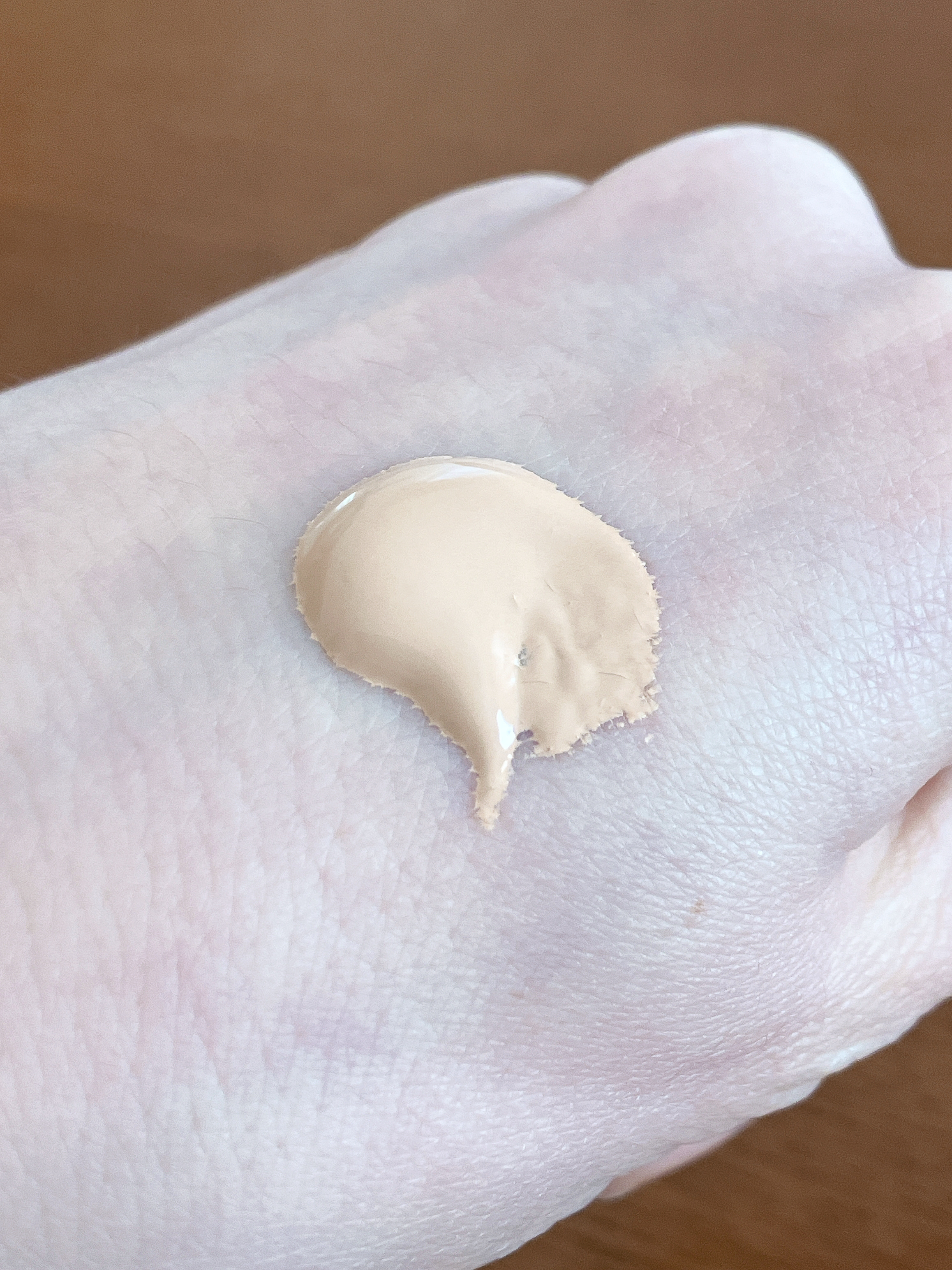 インフィニティ クッション セラム グロウのクチコミ「◎カバー力は高め
◎均一な肌印象に見せてくれる
◎しっとりツヤ感のある仕上がり

✖️小皺や毛.....」（3枚目）