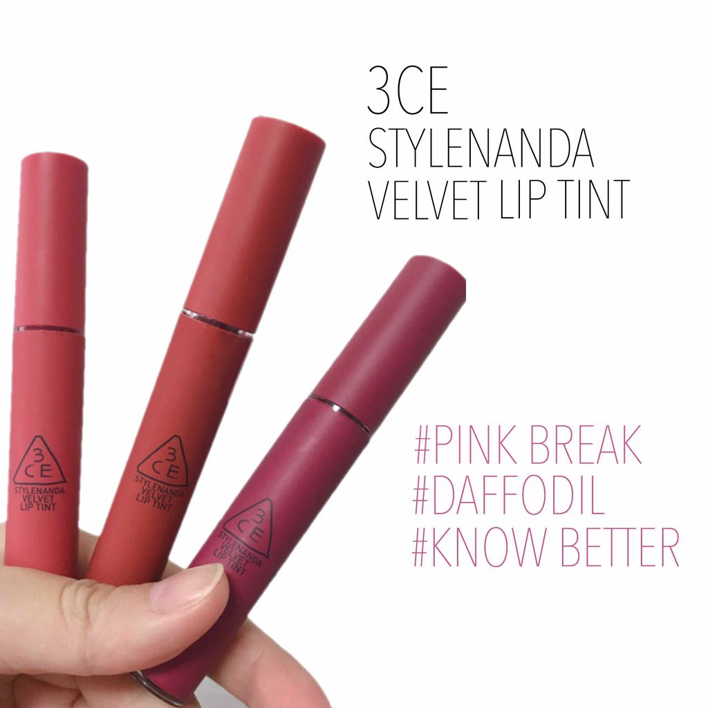 
3CE ベルベットリップティント つけ比べ💕

アイメイクの登場続きだったので久々にリップ
の投稿します！
最近私はもっぱらマットリップなので、私の
持っているお気に入りの3CEのベルベットリッ
プティントを3色、つけ比べてみました😊