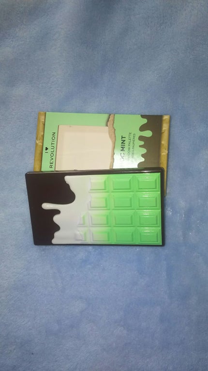 ミニチョコレートアイシャドウパレット チョコミント/MAKEUP REVOLUTION/アイシャドウパレットを使ったクチコミ(1枚目)