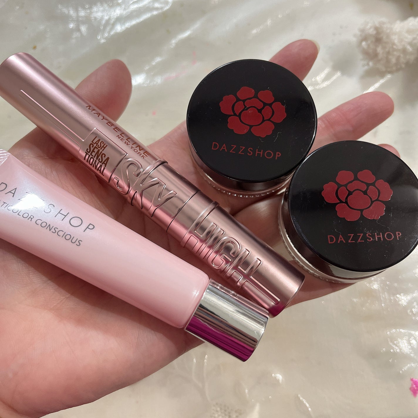 スパークリング ジェム/DAZZSHOP/ジェル・クリームアイシャドウを使ったクチコミ(2枚目)