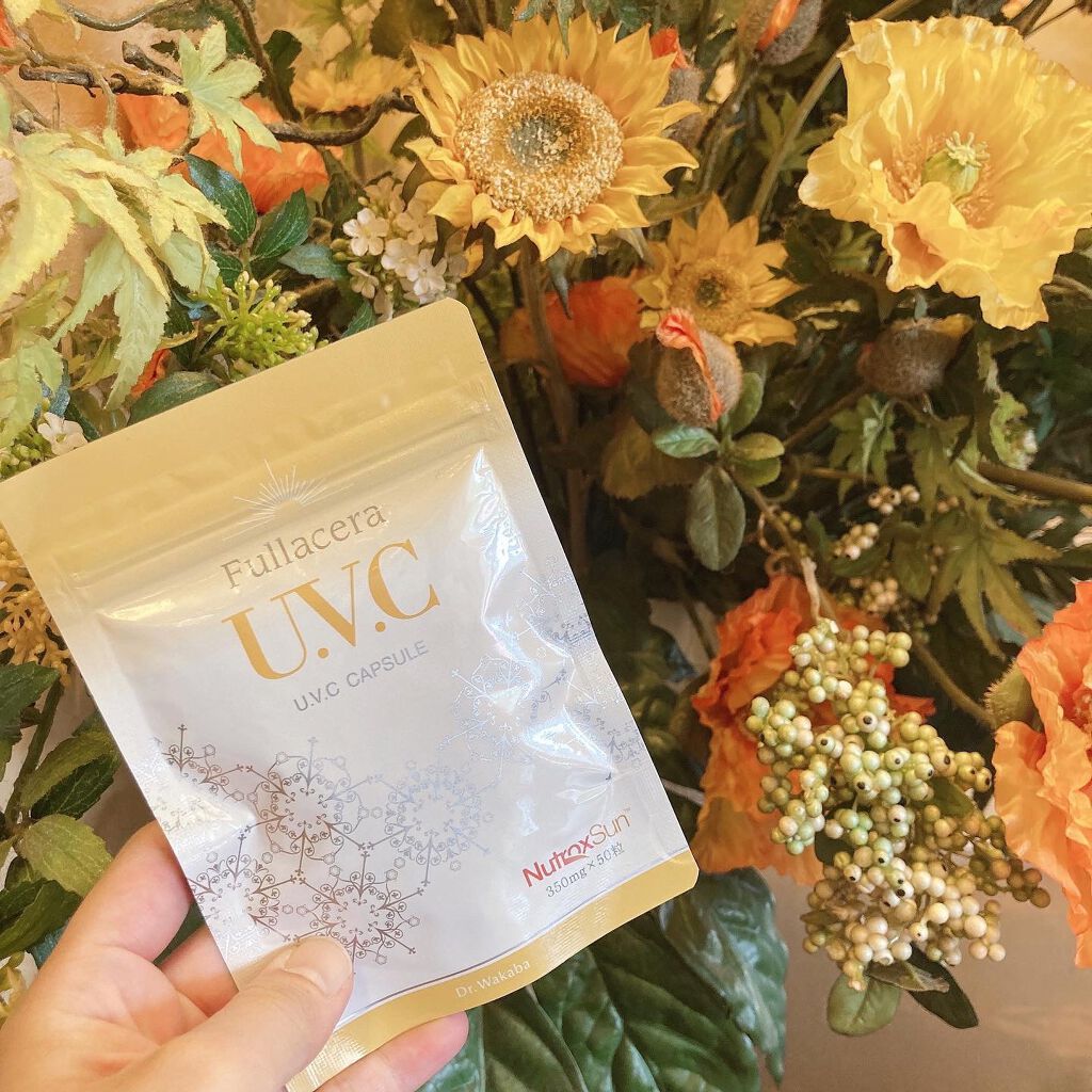 U.V.Cカプセル/フラセラ/美容サプリメントを使ったクチコミ（2枚目）