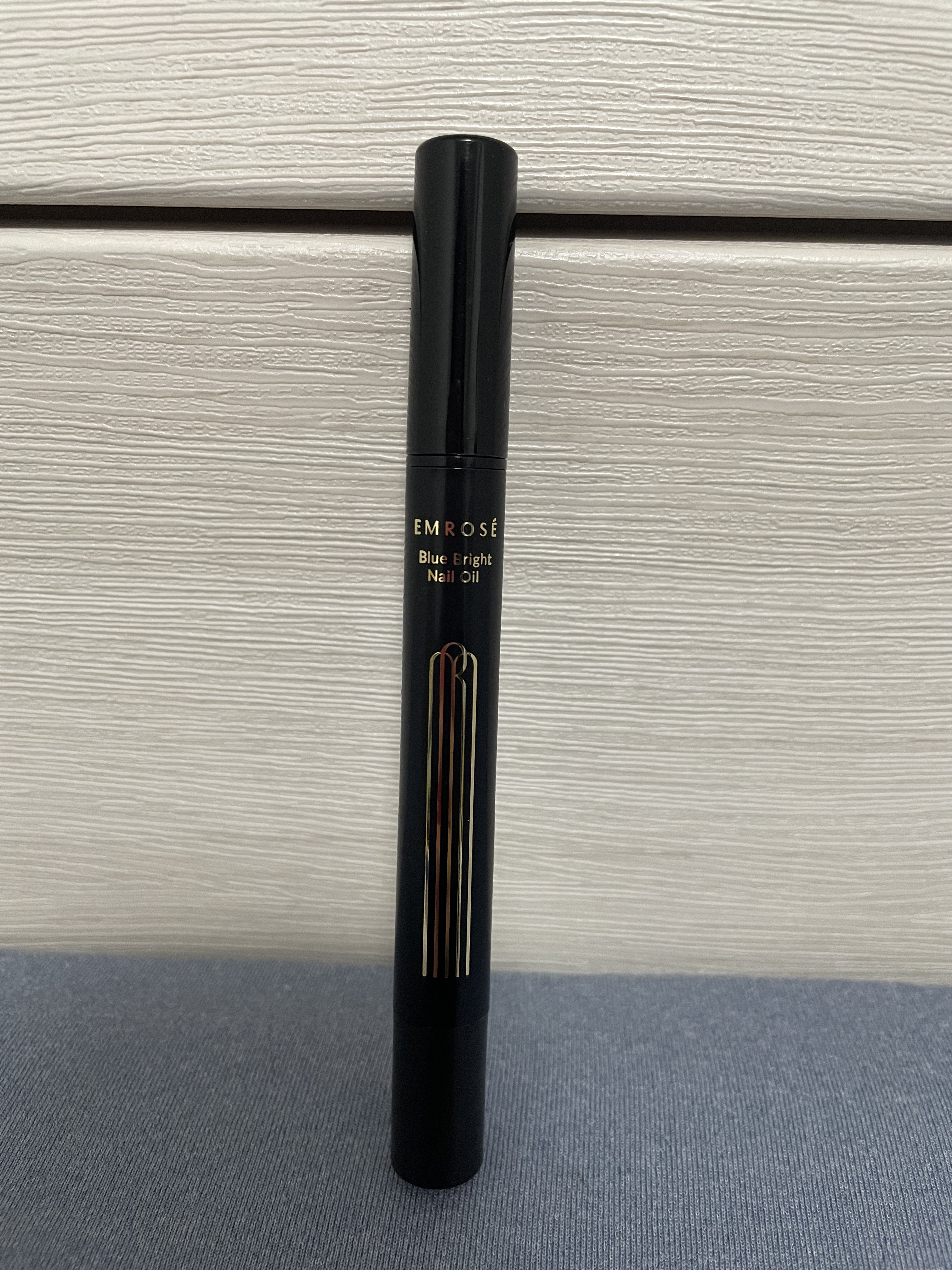 ブルーブライトネイルオイル/EMROSÉ/ネイルオイル・トリートメントを使ったクチコミ（1枚目）