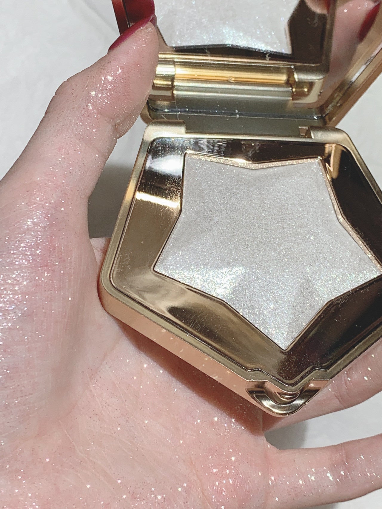 スターダストダイヤモンドハイライトパウダー/PERFECT DIARY/パウダーハイライトを使ったクチコミ(9枚目)